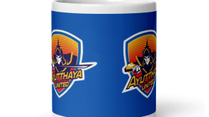 คูลเลอร์คิง Ayutthaya United FC V2  แก้วกาแฟ 11 หรือ 15 ออนซ์ สีขาว – เหมาะสำหรับชา กาแฟ และของขวัญ ของที่ระลึก