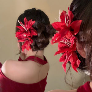 เครื่องประดับผมดอกไม้สีแดงหวานๆ สำหรับผู้หญิง คลิปผมสไตล์นางฟ้าอ่อนโยน เครื่องประดับผมแบบสวมที่สวยงามและทันสมัย