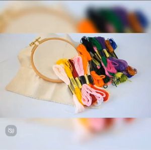 ด้ายปักครอสติส 10 สี สําหรับเย็บปักถักร้อย DIY(พร้อมส่งค่ะ)