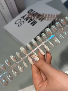 BMPEIC เล็บปลอม30ชิ้นแบบสั้นปลายเล็บออโรร่าสำหรับตกแต่งรูปแมวหรือแมวแบบเรียบ