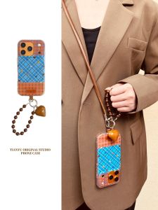 TianYu Autumn Winter Plaid Heart iPhone 17 pro Max Case Apple 15 Retro Small Audience 16 pro Crossbody 13 Bracelet 14 pro New Model 17 Side Back
