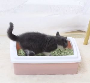 Pet supplies cat litter box semi-closed with free scooper