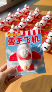 【Mixue Malaysia】Mixue Tolak Kapal Terbang Mainan Mixue Push Toy Airplane 蜜雪按压会跑雪王飞机玩具