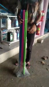 ไม้ถูพื้นแบบหนีบพร้อมผ้าม็อบ ขนาด 10  นิ้ว คละสี