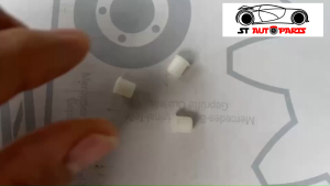 ปลอกโลโก้ ลูกยางใส่โลโก้ ปลอกอัดใส่โลโก้ ปลอกยึดโลโก้ สำหรับ Mercedes-Benz