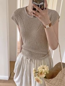 HUOLISI | Cute and Stylish Short Sleeve Knit Top Light and Thin