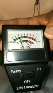 4IN1 เครื่องวัดค่า PH ในดิน Digital หน้าจอLCD ค่ากรดด่างความชื้นอุณหภูมิความเข้มแสง (จัดส่งจากประเทศไทย)