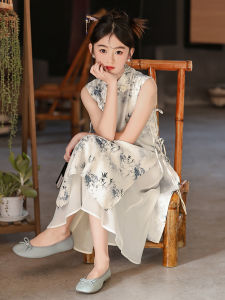 ชุดกี่เพ้าผู้หญิงสไตล์จีนใหม่ฤดูร้อน 2025 ชุดเดรสผู้หญิงแบบสองชิ้นลายวาดน้ำสีใหม่ ชุดเดรสผู้หญิงแขนกุดคอตั้ง