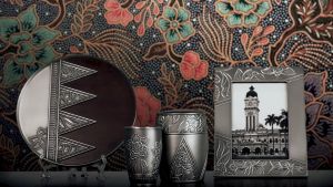 Royal Selangor Gembira Collection Plate SM