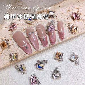 เล็บแต่งตัวด้วยโบว์ผีเสื้อเหลี่ยมยาว ประดับเพชร ประดับเพชรสีเงิน ประดับเพชรสีทอง ผลิตภัณฑ์เสริมสวยสำหรับเล็บ