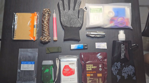 SURVIVAL BUDDY EMERGENCY KIT | COMPLETE EMERGENCY & SURVIVAL KIT WITH FIRST AID + HYGIENE KIT