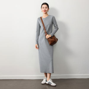 ฤดูใบไม้ร่วง ฤดูหนาว รูปแบบใหม่ ผ้าขนแกะ คอกลม ความยาวปานกลาง ผู้หญิง เดรส สีบริสุทธิ์ รอยเอว อุ่น ชั้นฐานแขนยาว กระโปรง