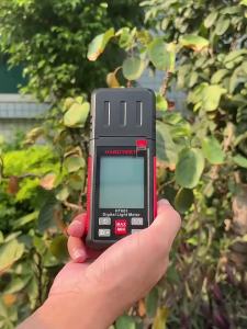 HT603 Portable Lux Meter 0~200000 Lux Range Digital Illuminance Light Meter with 180° Rotating Sensor Handheld Light Mete
