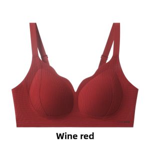 Miiow | Cat Woman Seamless Bra Jelly Strip Small Chest Gathered One Piece Naked Feel Fixed Cup Anti-Sagging Auxiliary Breast Collection