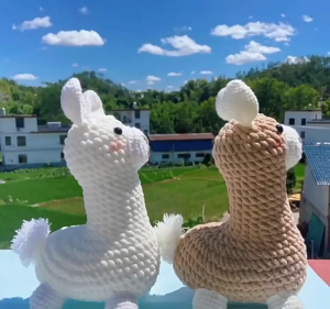 เส้นด้ายแบบนิ่มคุณภาพสูง VINTLOOK สำหรับโครงการถักและโครเชต์