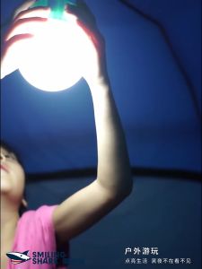 โคมไฟถนนพลังงานแสงอาทิตย์ โคมไฟตลาดกลางคืน แบตเตอรี่พิเศษ สำหรับแผงลอยริมถนน อายุการใช้งาน 12 มกราคม ถูกแบ่งเป็นพิเศษ