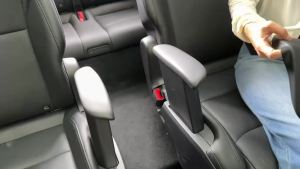 Second Row Armrest Cover For Tesla Model Y L 2026 LWB Rear Passenger Seat Arm Rest Silicone Cap Refurbish Protector 1 Pair