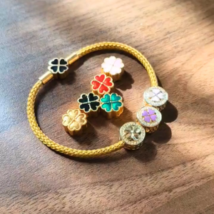 【PETALS_STYLED】 Clover Four Leaves Lucky Sand Gold Charm Pendant For Bracelet Couple Gift