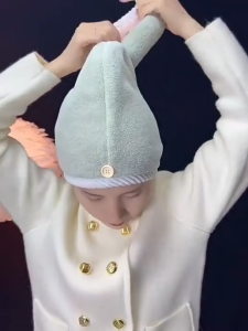 Luxury Microfiber Quick-Dry Bath Towel with Hood - Soft Absorbent Towel for Hair and Body