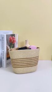 กระเป๋าสานลายทาง กระเป๋าสานเรียบหรู E3