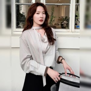 YUFUQING | French Elegant V-neck Sash Hanging Neck Shirt Womens Loose Personality Match All Autumn New Style Commute Long Sleeve Top