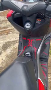 Karpet Motor Nmax Old Bahan Karet Asli Tebal Tidak Luntur Anti Slip Warna tidak Pudar Sangat Nyaman Digunakan