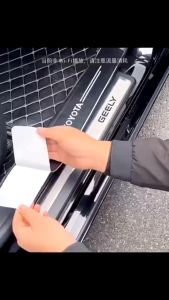 Miếng Dán Carbon Chống Trầy Xước Bậc Cửa Cốp Xe Ô Tô Mazda Hyundai Toyota Kia KIA NEW Ford Mitsubishi Peugeot