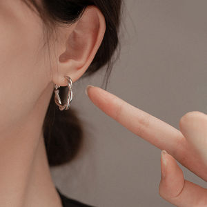 Unique Twisted Pure Silver Hoops Earrings Elegant Simple Circle Stud Earrings Fashionable Womens Jewelry Accessory