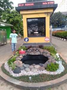 taman kolam batu bikinan