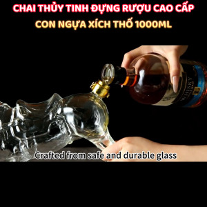 Bình Đựng Rượu 12 Con Giáp 1 lít mẫu con ngựa xích thố – Chai Thủy Tinh Đựng Rượu 1000ml – Vỏ Chai Rượu Đẹp trang trí nhà cửa (E24)