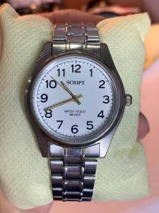 Đồng hồ nam SCRIPT JAXIS QUARTZ size 37mm mặt trắng cọc số học trò đáy xoáy chống nước 10BAR pin 4 năm dây thép không gỉ khóa thông minh