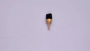 Cảm Biến Nhiệt Độ Nước Làm Mát Cho Xe Tải Volvo FM9 FM10 FM12 FH12 FH16 - Loại Holzer Hình Chữ L 1594228 BK8400028 227023 323805008003 204776