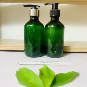 Chai nhựa rỗng 500ml/300ml Vòi Nhấn Đen Nắp Bạc Cao CấpVòi Nhấn Đen Nắp Đen-Đựng Dầu GộiSữa Tắm.Chai Nhựa Màu Nâu/Xanh