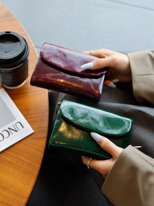 2024 New Womens Short Wallet Genuine Leather Simple Card Holder Multi-Function Tri-Fold Oil-Waxed Cowhide Money Clip