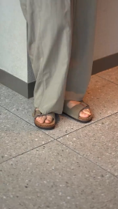 Lowest Price EVER! Just Pay & Take!slipper for men| Arizona uniseks sandal Kedok Dua-Matte Black | A summer essential-sol EVA