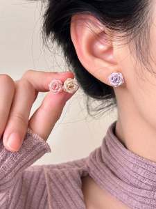 Elegant Rose Flower Stud Earrings for Women Miniature Design Trendy Jewelry Fashionable Small Batch Fresh out the Box