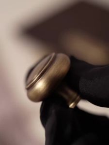 Antique Brass Cabinet Handle With Backplate Solid Bronze Vintage Wardrobe Cabinet Pull Kitchen Cupboard Door Knobs Furniture Handle