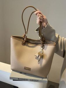 New 2025 Large Capacity Soft Leather Surface Tote Bag Lychee Pattern Simple Match Underarm Commuting Single Shoulder Bag