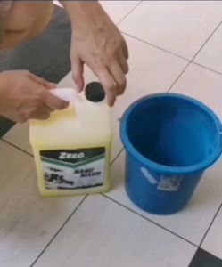 Zero Car Wash & Wax Shampoo 2 in 1 Formula  4 Liter