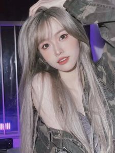 Natural Looking Long Straight Hair Wig Women Full Cover Style Grandmother Grey Color Sweet Cute Style Heat Silk Hair Wig