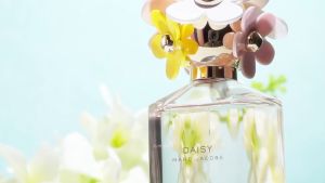 Marc Jacobs Daisy Eau So Fresh Woman (Parfum Wanita EDT) - 125 ML Parfum Premium Untuk Wanita Aroma Segar Dengan Grapefruit Dan Bunga - Lazada