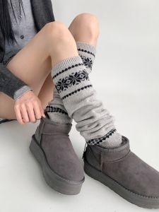 Gray Knitted Thick Yarn Mid-Calf Nighttime Sock Covers Floral Patterned Leggings for Women Cotton Fabric All Seasons Use