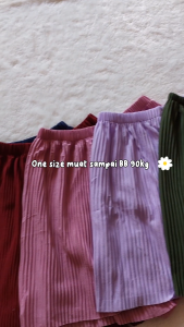 Paket Bundling Celana Pendek Hotpans Plisket Lidi Jumbo Random 3pcs Shorts Santai Wanita Dewasa