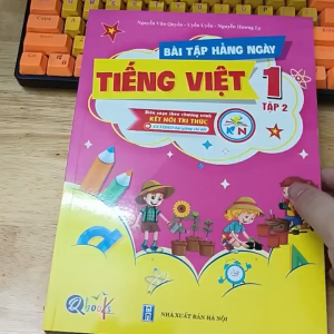 Sách - Bài Tập Hằng Ngày - Tiếng Việt Lớp 1 - Kết Nối Tri Thức Với Cuộc Sống - Tập 2 (1 cuốn)