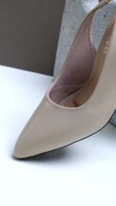 Alivelovearts Deluna Heels Pantofel: Sepatu Daily Wanita Super Nyaman untuk Kerja