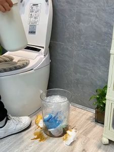 Thùng đựng rác nhà bếp phòng tắm hay WC có móc treo hay miếng dán siêu chắc Aswei A144-A142