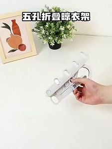 Travel Hanger Portable Foldable Clothes Hanger White Travel Multifunctional Hanger Hook Clothes Hanging Door Drying Rack