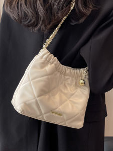 High-End Small Bucket Bag Womens Handbag Trendy Chain Diamond Pattern Single Shoulder Bag Autumn Winter New Arrival
