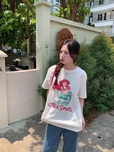 T-Shirt Wanita Putih Ukuran Besar Motif Putri Duyung & Huruf Estetik