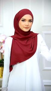 🔥🔥 Hot Arrival 🔥🔥 Elegant Muslimah Style Noor Khimar CEY Plain by Brillion Collection